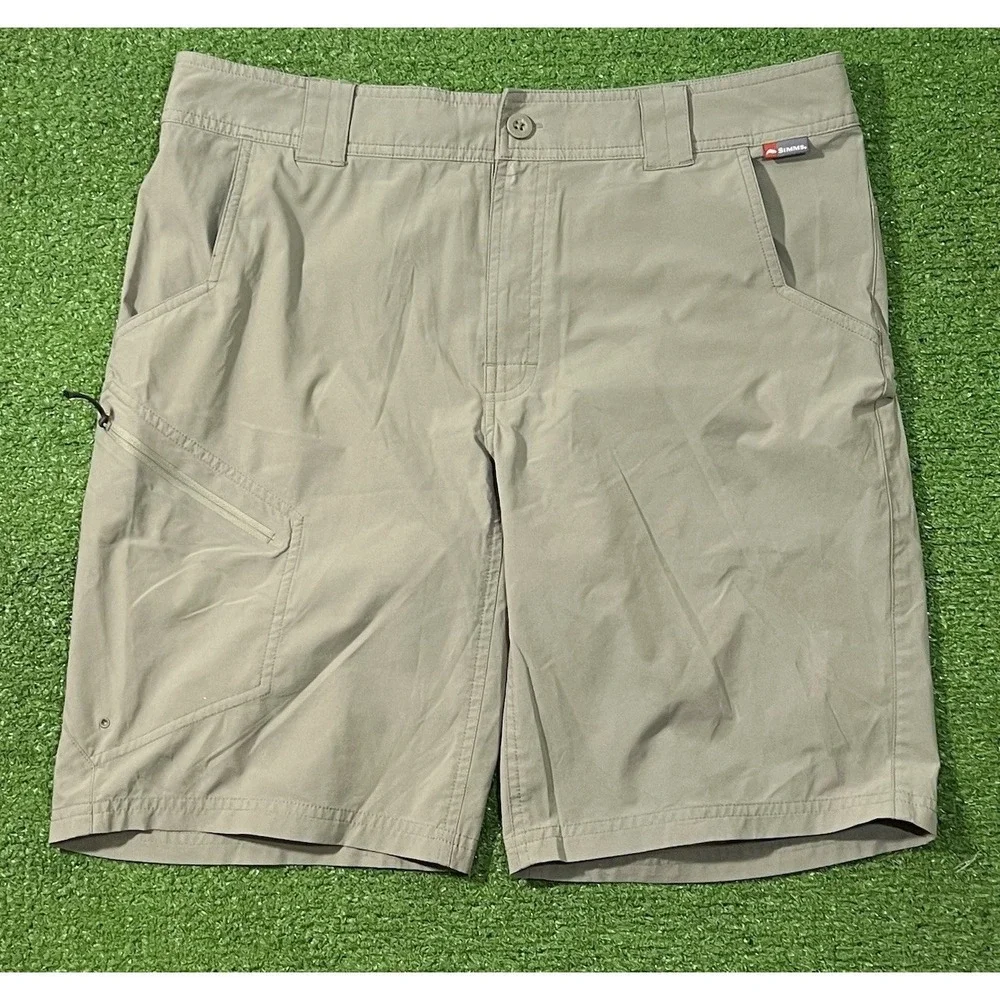 Simms Fishing Shorts SZ 34 Khaki Performance Quick Dry Superflight Outdoors EUC